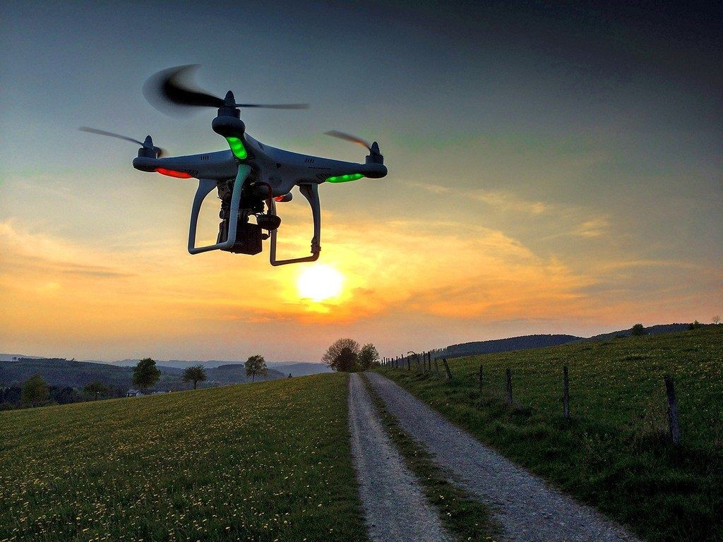 Hướng dẫn bay flycam cho người mới bắt đầu